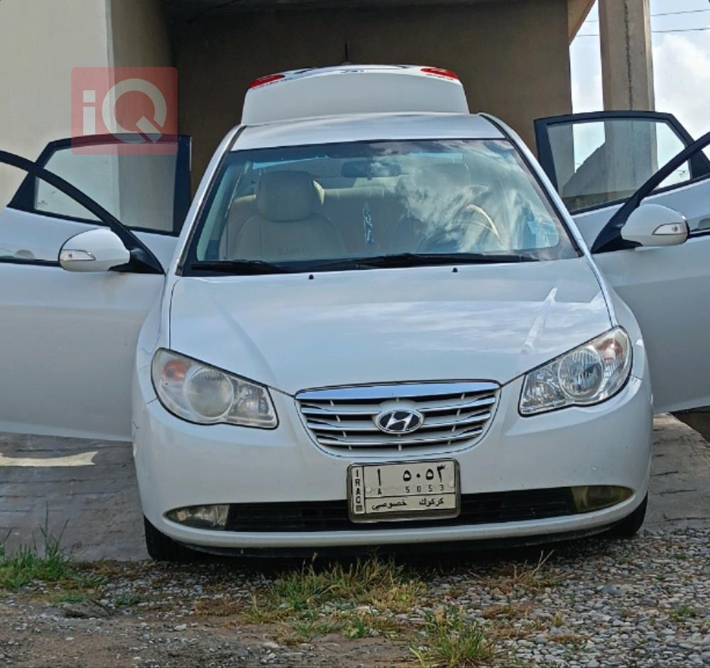 هیوندای ئەلەنترا